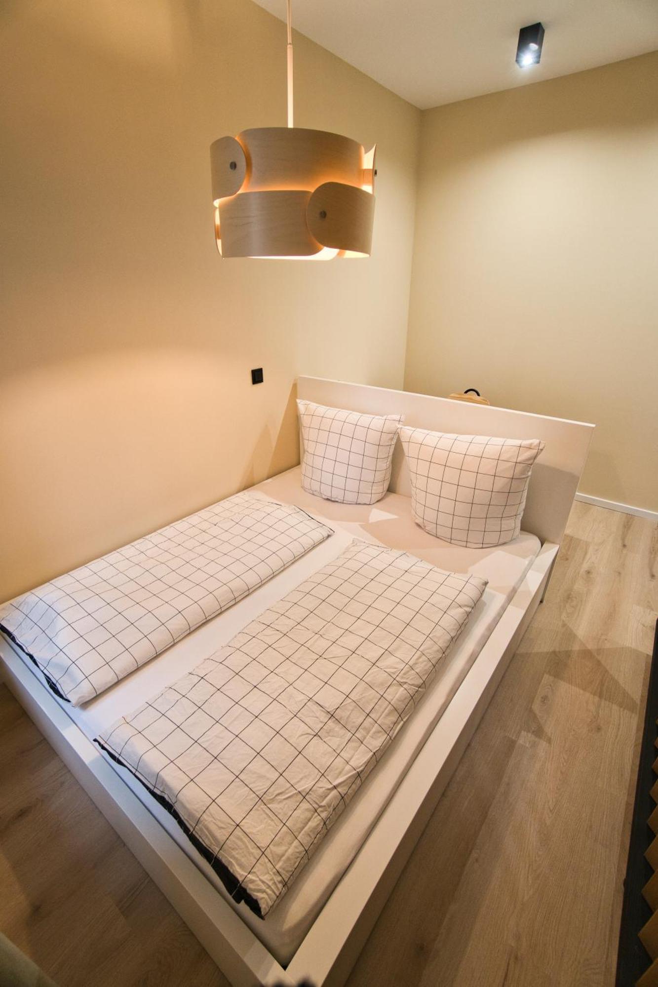 Goethe-Suites: Premium 4 Person Worms City Centre Appartment ภายนอก รูปภาพ